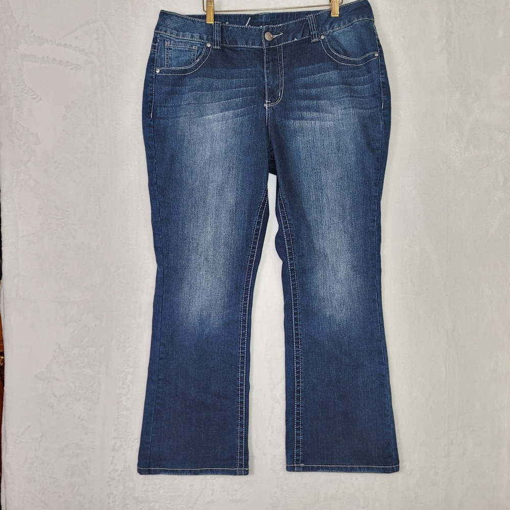 Lane Bryant Western Bootcut Jeans Y2K Embellished Blue Denim Sz 18 Fits 37x30